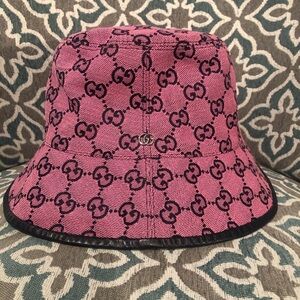 Gucci Pink Monogram Bucket Hat Size Small